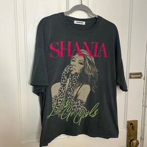Daydreamer Shania Twain Let’s Go Girls Oversized Tee, Size OS (Large)